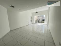 شقة في بناية امباسي سوتس،المجاز 1،المجاز 2 غرف 49999 درهم - 14304667