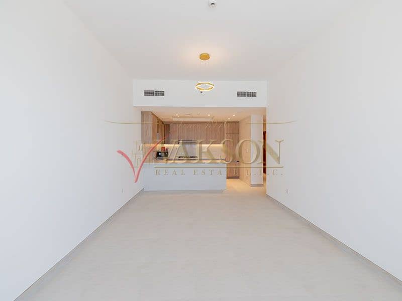 Brand New | Sea View | Smart Home | Bur Dubai - Image 2