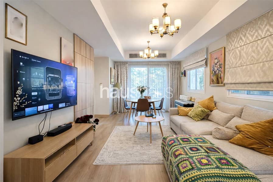 Corner Plot| Upgraded | Single Row | Close To Park Corner Plot| Upgraded | Single Row | Close To Park