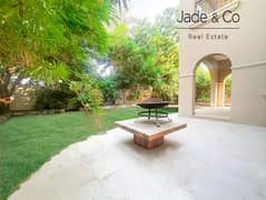 Community Expert | Single Row | Vacant Now