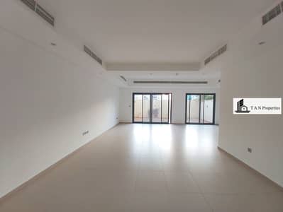 4 Bedroom Villa for Rent in Al Barsha, Dubai - 20250204_174314. jpg 4 Bedroom Villa for Rent in Al Barsha, Dubai - 20250204_174314. jpg