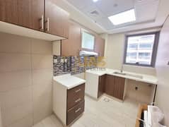 شقة في بناية الحباي 4،السطوة 1 غرفة 89000 درهم - 14370469