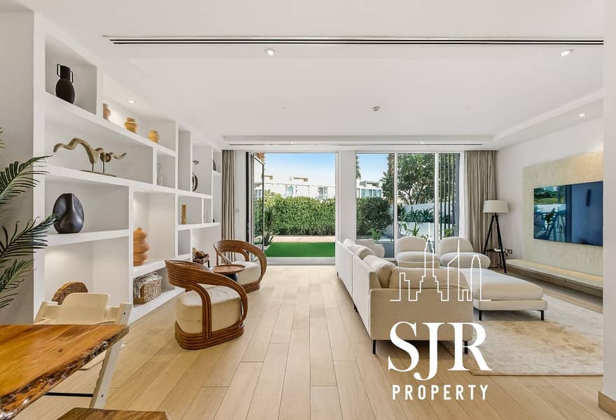 Royal Park Villas