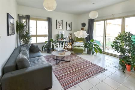 Corner Unit l Garden View l Unfurnished Corner Unit l Garden View l Unfurnished
