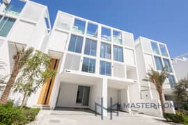 تاون هاوس في إكسورا،البراري 4 غرف 7600000 درهم - 13875523