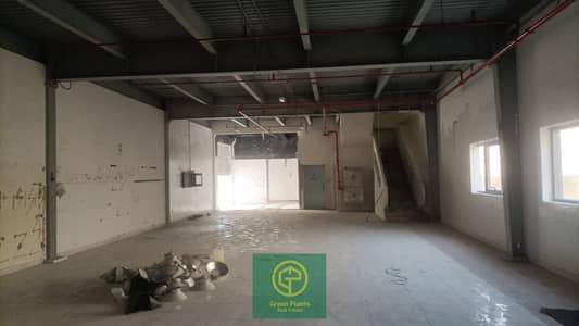 Warehouse for Rent in Al Quoz, Dubai - PHOTO-2026-02-18-16-01-41. jpg Warehouse for Rent in Al Quoz, Dubai - PHOTO-2026-02-18-16-01-41. jpg