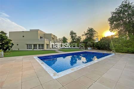 6 Bedroom Villa for Sale in The Meadows, Dubai - 6 Bed | Vacant on transfer | Upgraded