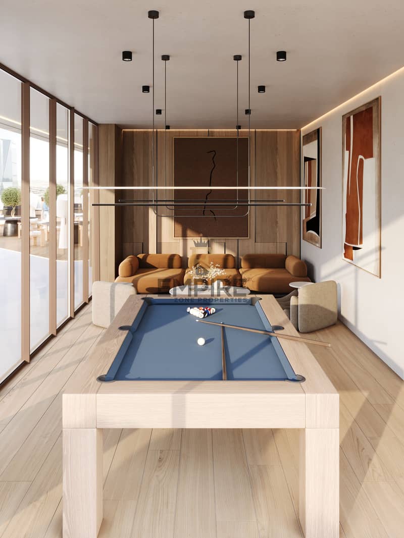 24 GUTTI_MP_HALL_1. png