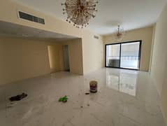 شقة غرفتين وصالة / بلكونة / اطلالة مفتوحة / تكيف مركزي / قريب من حديقة الصفيا / سهل الوصول الي دبي وعجمان.