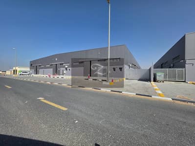 مستودع  للايجار في صناعية الصجعة، الشارقة - 1f550044-d885-47ac-bc35-3002b00c2222 (1). jpg