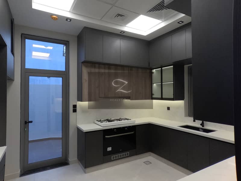 10 Tilal city - 4 bedroom villa pdf_page-0013. jpg