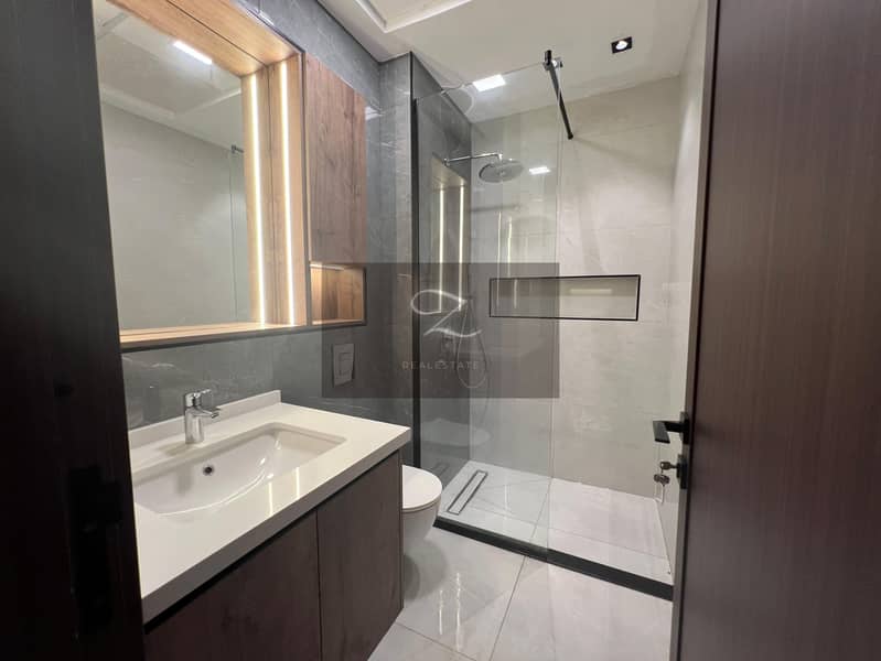 16 Tilal city - 4 bedroom villa pdf_page-0031. jpg