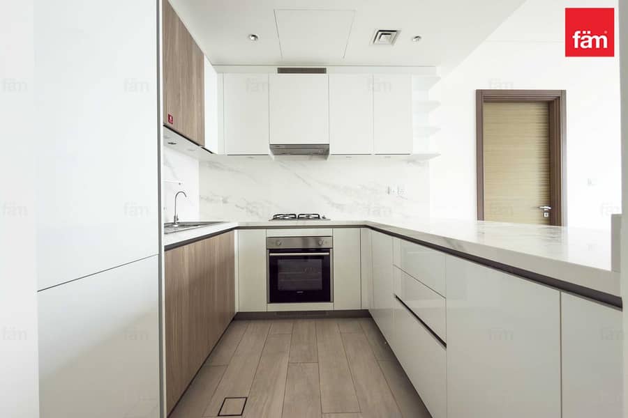 Vacant | Large Layout | Community View Vacant | Large Layout | Community View