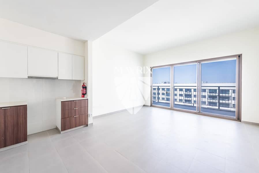 Spacious | Amazing View | High Floor | Tenanted Spacious | Amazing View | High Floor | Tenanted
