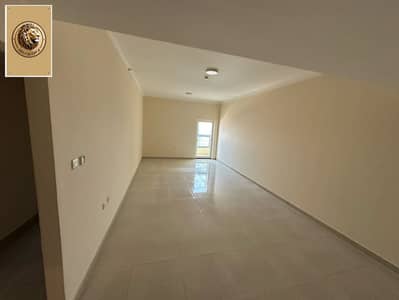 3 Camere Appartamento in affitto a Al Jurf, Ajman - WhatsApp Image 2026-02-06 at 11.44. 24 PM (1). jpeg 3 Camere Appartamento in affitto a Al Jurf, Ajman - WhatsApp Image 2026-02-06 at 11.44. 24 PM (1). jpeg