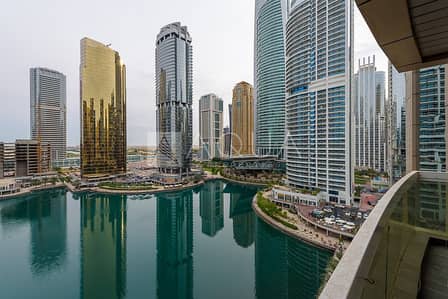 Spacious Rooms and living Panoramic lake view Spacious Rooms and living Panoramic lake view