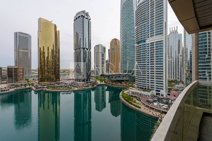 Spacious Rooms and living Panoramic lake view Spacious Rooms and living Panoramic lake view