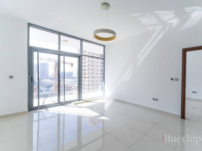 Next to Bus Stop | Spacious Layout | Investor Deal Next to Bus Stop | Spacious Layout | Investor Deal