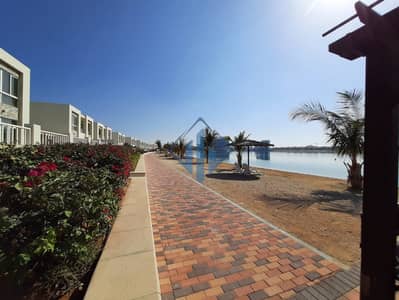 5 Bedroom Villa for Sale in Mina Al Arab, Ras Al Khaimah - WhatsApp Image 2022-02-16 at 12.54. 09. jpeg 5 Bedroom Villa for Sale in Mina Al Arab, Ras Al Khaimah - WhatsApp Image 2022-02-16 at 12.54. 09. jpeg