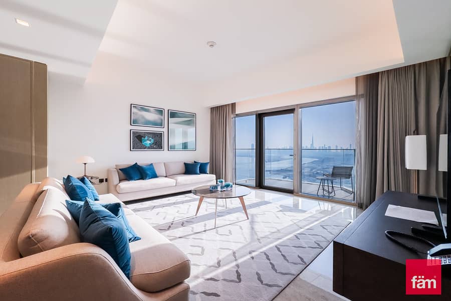 High Floor I Panoramic Creek View I Tenanted High Floor I Panoramic Creek View I Tenanted