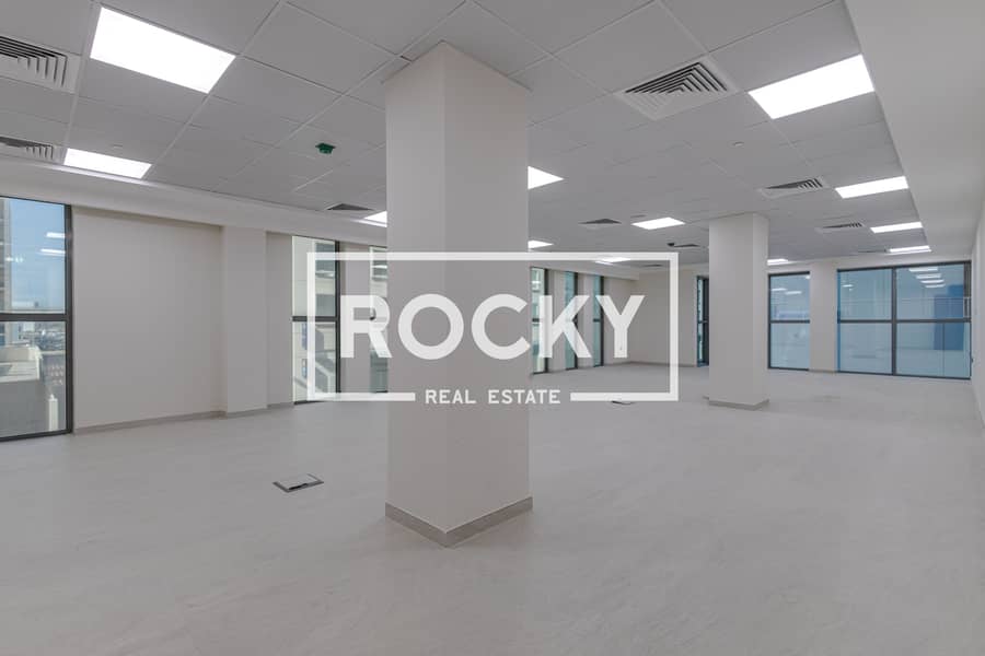 12 Rocky office Al Barsha (1 of 6). jpg