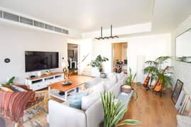 Exclusive Renovated 3M | Close to Community Centre