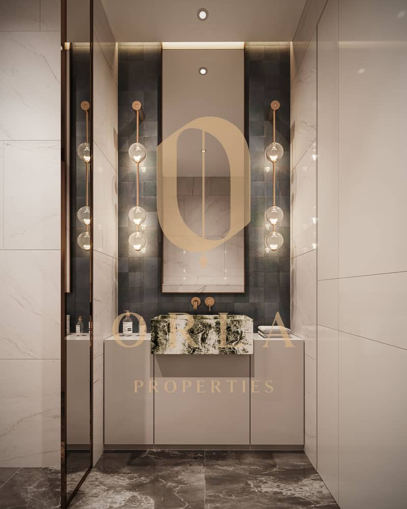 5 Bathroom . jpg