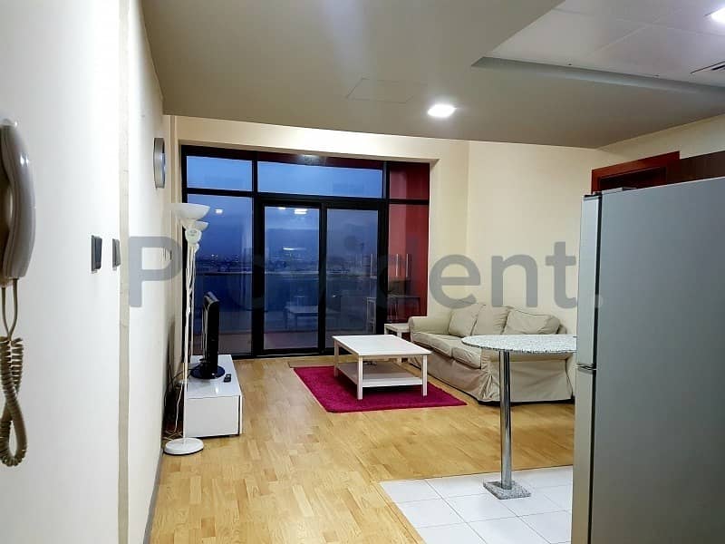 Exclusive! Impeccable Fully Furnished 1 Bedroom