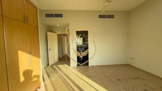 شقة في المطينة،ديرة 3 غرف 90000 درهم - 14391816