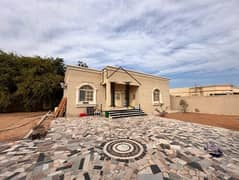 فیلا في الرفاع 2 غرف 60000 درهم - 14392367