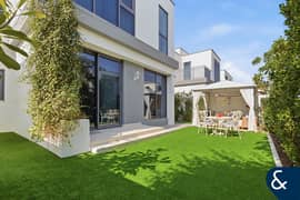 Exclusive | Extended | Type 2E | Call To View