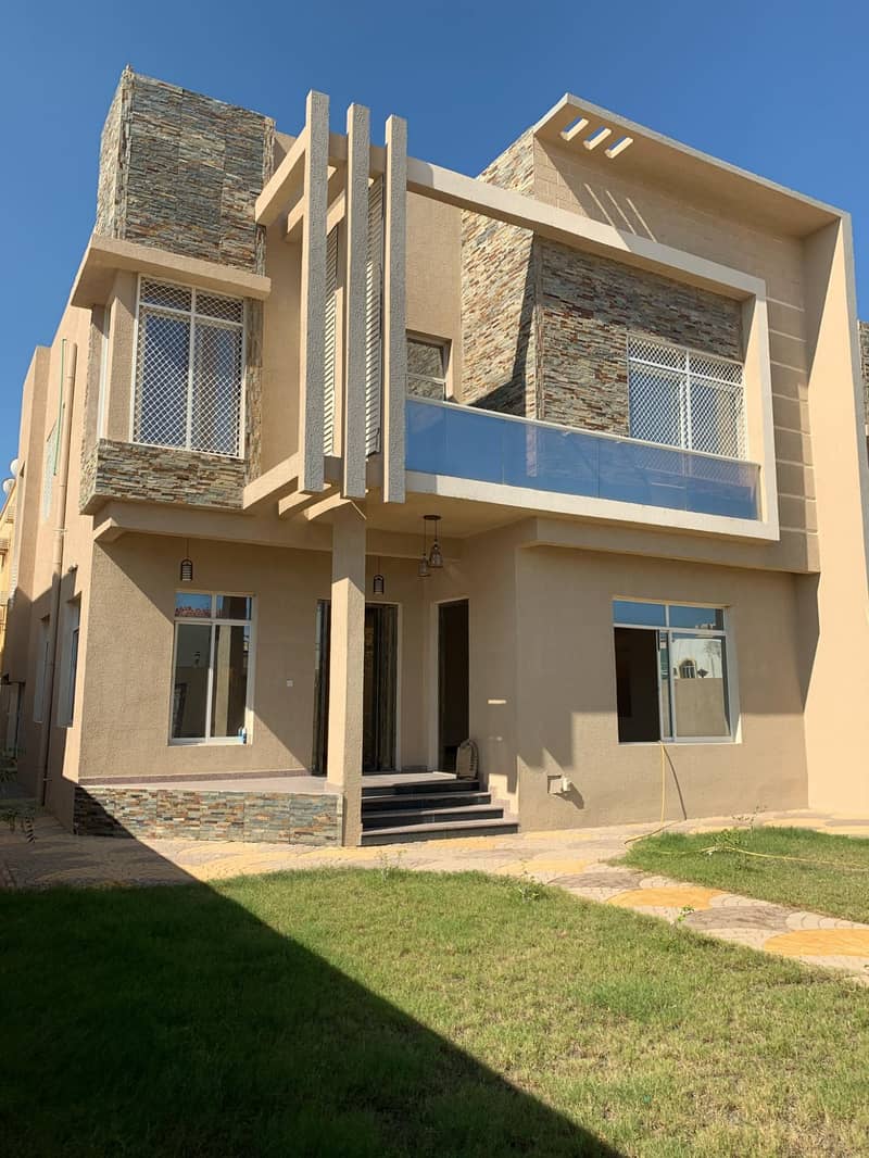 A new brand villa for sale in Ajman Al Rawda, be the first owner now ! On Freehold and open to any nationalities too ! Best Price only !