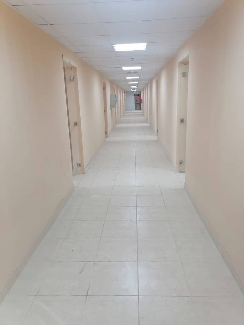 6 CORRIDOOR AREA