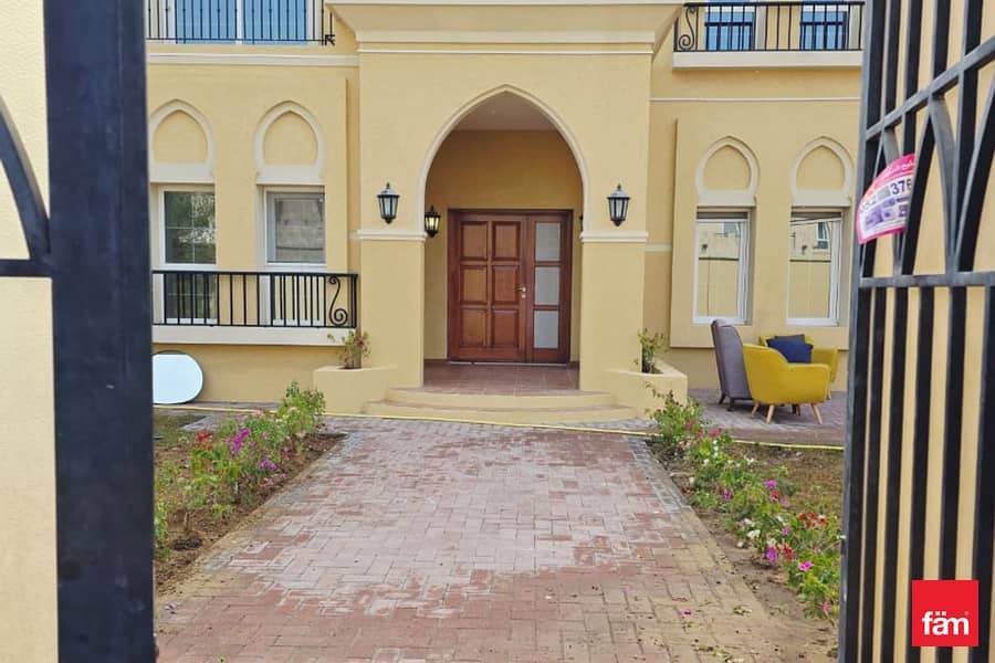 Villa en Al Barsha,Al Barsha South,Al Barsha South 1, 5 dormitorios, 600000 AED - 14393058 Villa en Al Barsha,Al Barsha South,Al Barsha South 1, 5 dormitorios, 600000 AED - 14393058