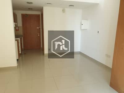 Nice Pool View Studio Apartment For Rent with Parking Nice Pool View Studio Apartment For Rent with Parking