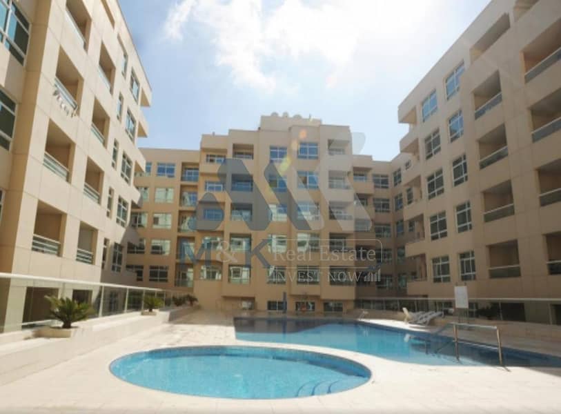 Amazing 1 Bedroom Apartment with Gym and Pool!