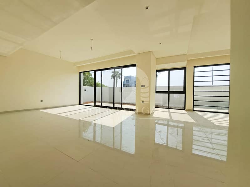 Stunning V3 - Big plot - Best location -Single row Stunning V3 - Big plot - Best location -Single row