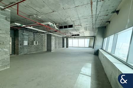 Office for Sale in Business Bay, Dubai - Shell and Core | Prime Location | Vacant