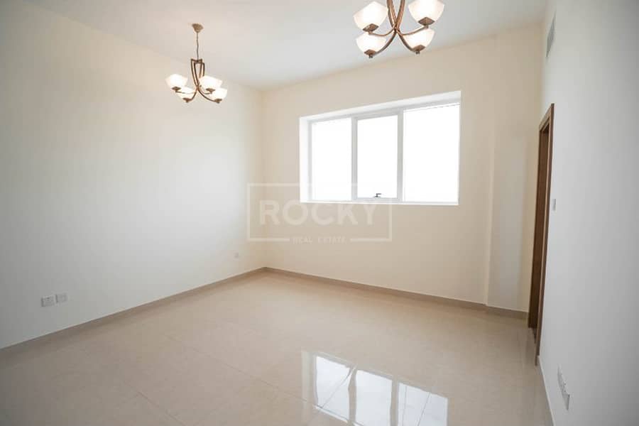 7 Unit no. 305 - WADI AL SAFA 511. jpg