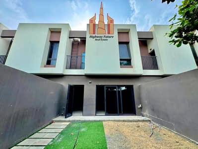2 Bedroom Townhouse for Rent in Aljada, Sharjah - d8196b41-80c3-4c99-83ff-f005cf5b1184. jpg 2 Bedroom Townhouse for Rent in Aljada, Sharjah - d8196b41-80c3-4c99-83ff-f005cf5b1184. jpg