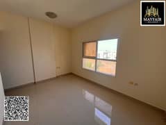 مطبخ شبه منفصل | واسع | موقع متميز قريب من جميع الخدمات | سهولة الوصول إلى الشارقة ودبي