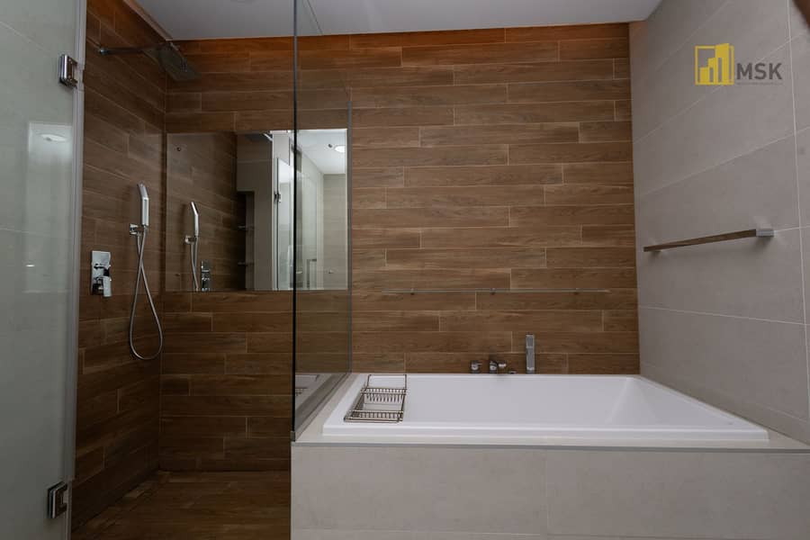 Exclusive | Spacious 3BR plus Maid| Unfurnished | Bayut.com