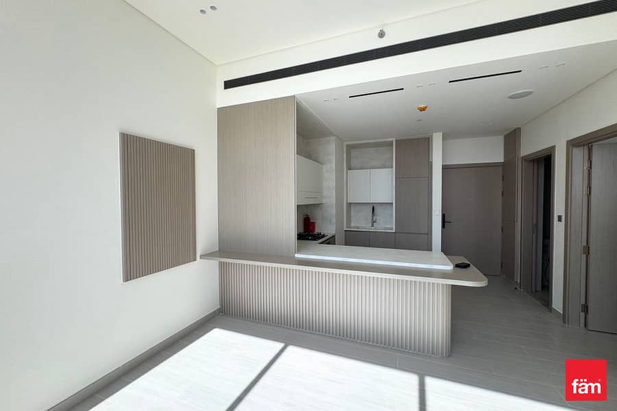 Brand New | High Floor | LuxuryAmenitized Brand New | High Floor | LuxuryAmenitized