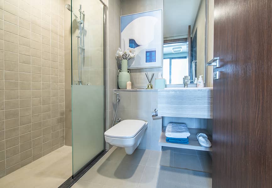24 APT509BLUEBAYWALK16. png