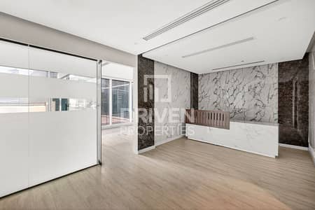 Office for Sale in Business Bay, Dubai - Fitted and Furnished Office | Prime Location