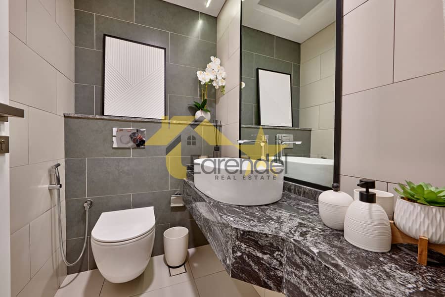 4 Washroom (1). jpg