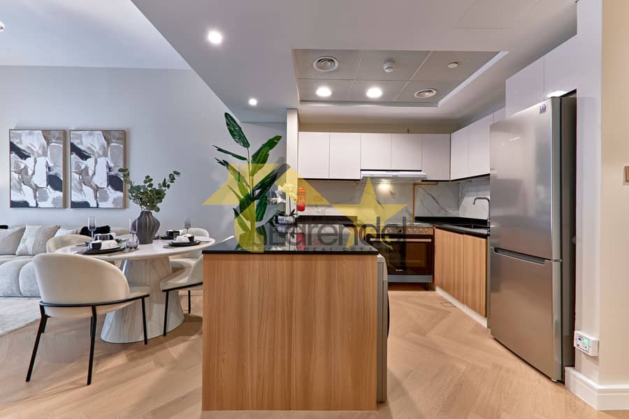 12 Kitchen (2). jpg