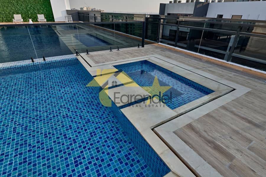 19 Swimming Pool (2). jpg