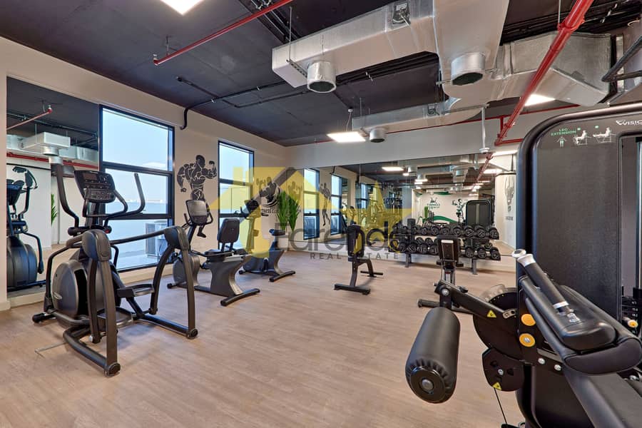 21 Fitness Center (4). jpg