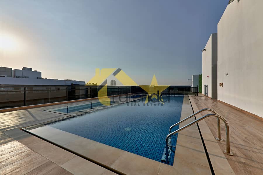 25 Swimming Pool (3). jpg